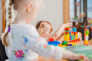 Przewodnik po montessori books: Najlepsze tytuły dla małych odkrywców