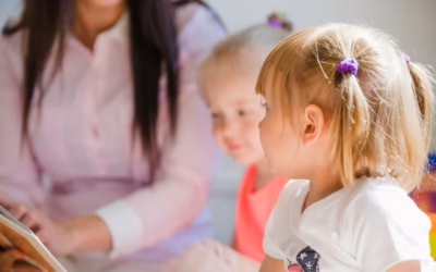 Zabawki edukacyjne dla dzieci 1 rok – Jak wspierać rozwój malucha?